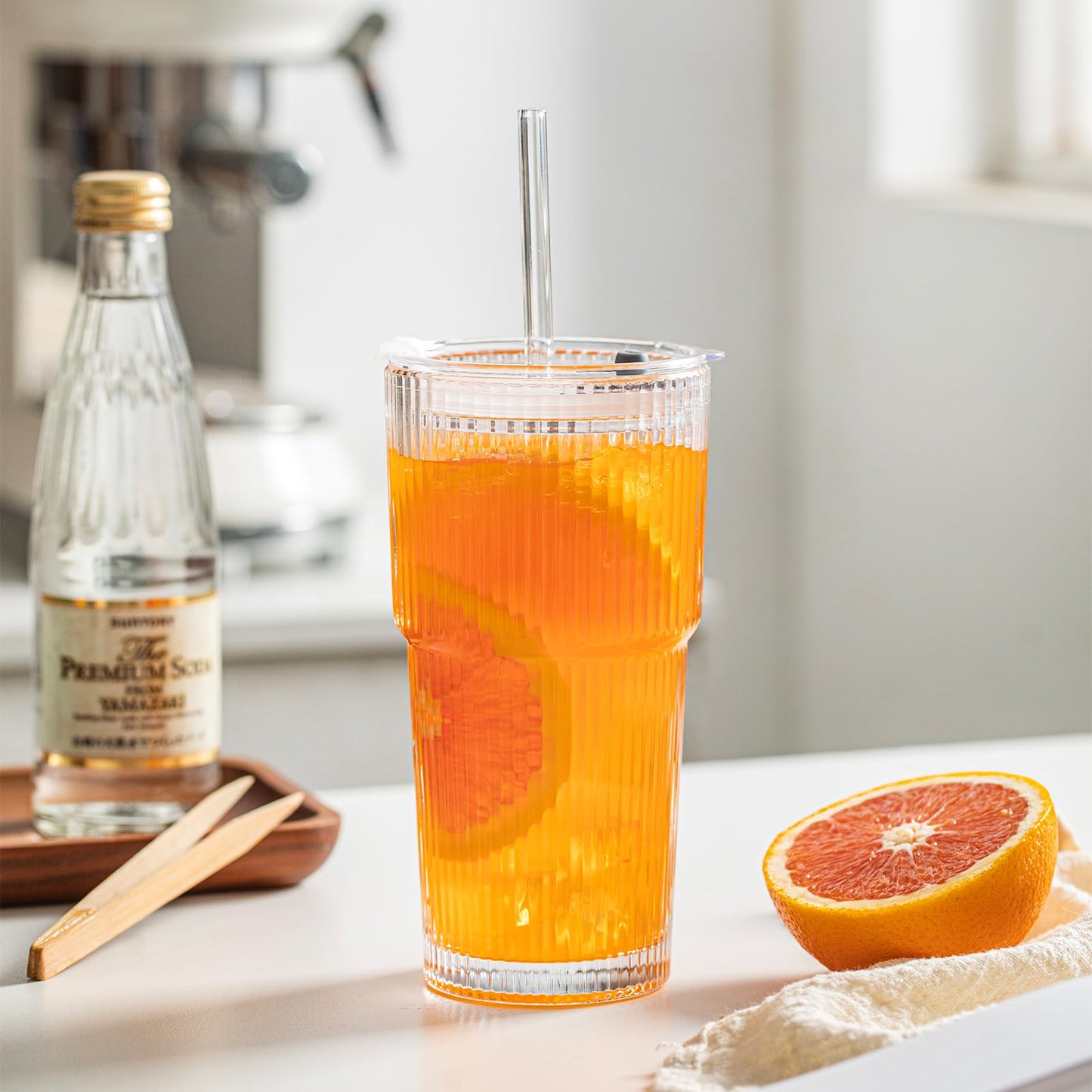 20 oz Ribbed Glass Tumblers with Lids and Glass Straws – 2-Piece Glassware Set, Heavy-Duty Tumblers, Ideal for Iced Coffee, Smoothies, Cocktails, and Juices – Elegant and Durable Drinkware