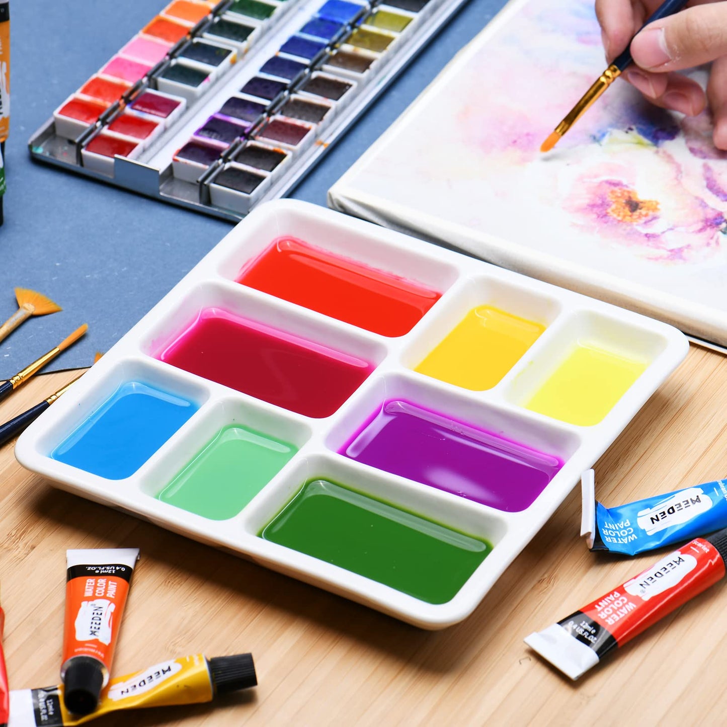 MEEDEN 8-Well Ceramic Artist Paint Palette, Square Porcelain Watercolor Palette, White Ceramic Mixing Tray for Gouache, Oil, Acrylic & Tempera Painting, 7''×7''× 0.8''