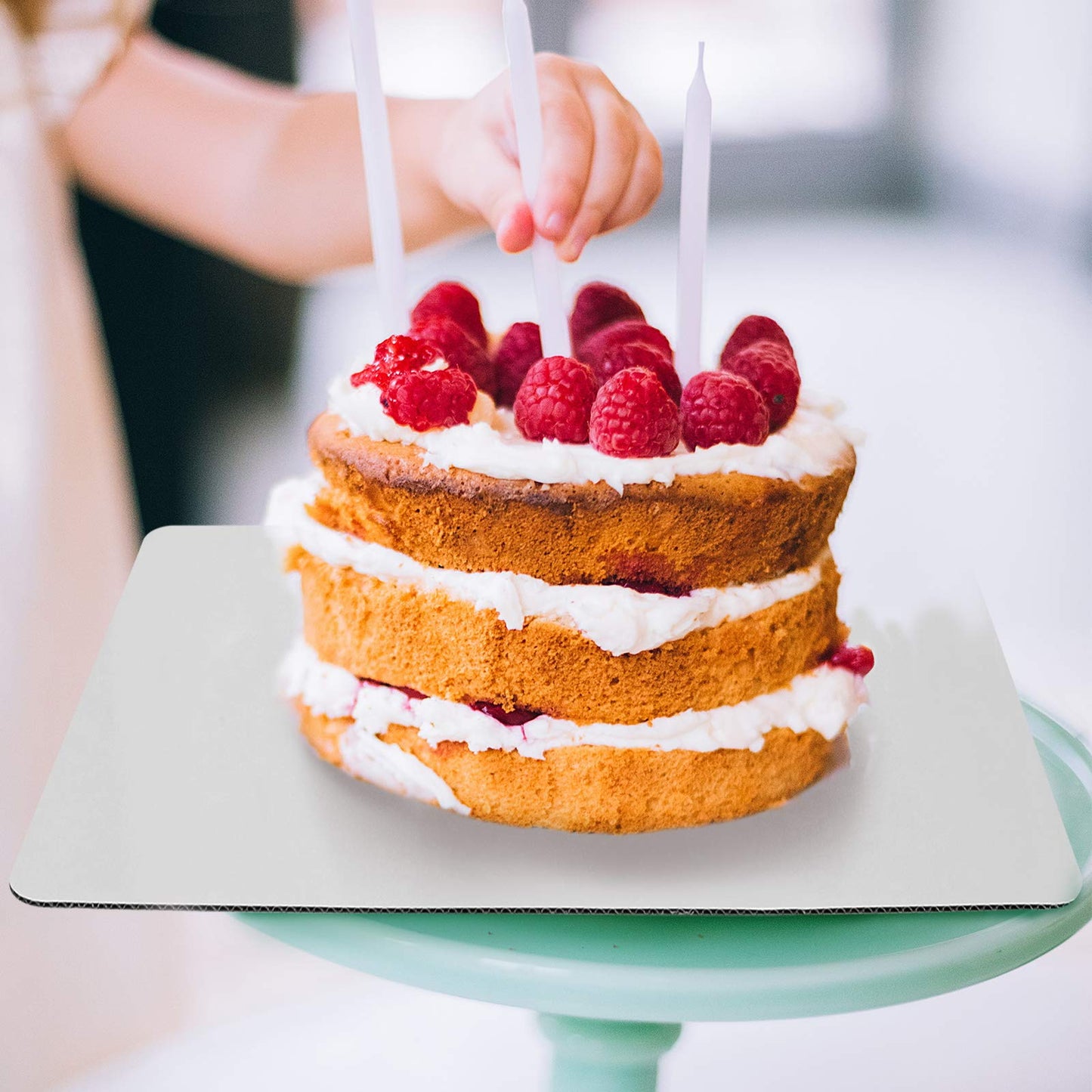 Pack of 15 White Quarter Cake Sheet 13.75” x 9.75” Cake Board Sturdy Rectangle Greaseproof Pad Full 15 Pk Boards