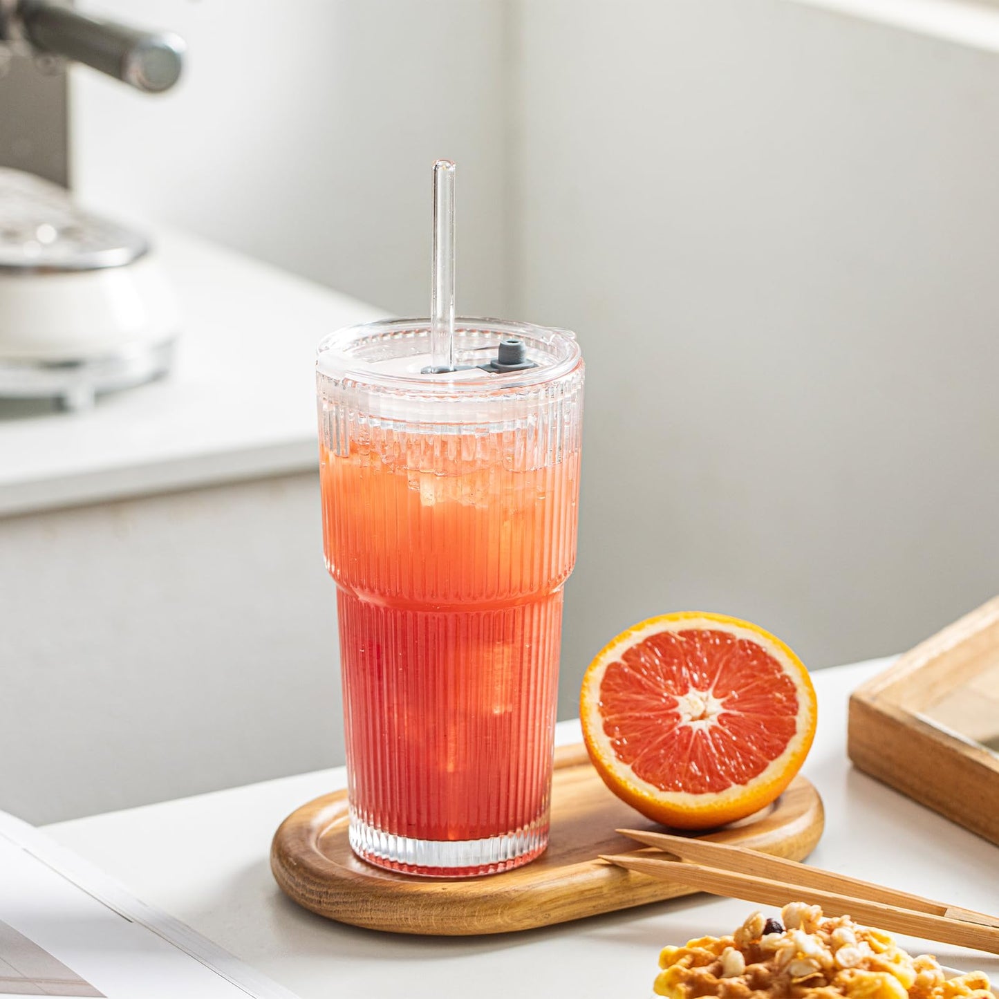 20 oz Ribbed Glass Tumblers with Lids and Glass Straws – 2-Piece Glassware Set, Heavy-Duty Tumblers, Ideal for Iced Coffee, Smoothies, Cocktails, and Juices – Elegant and Durable Drinkware