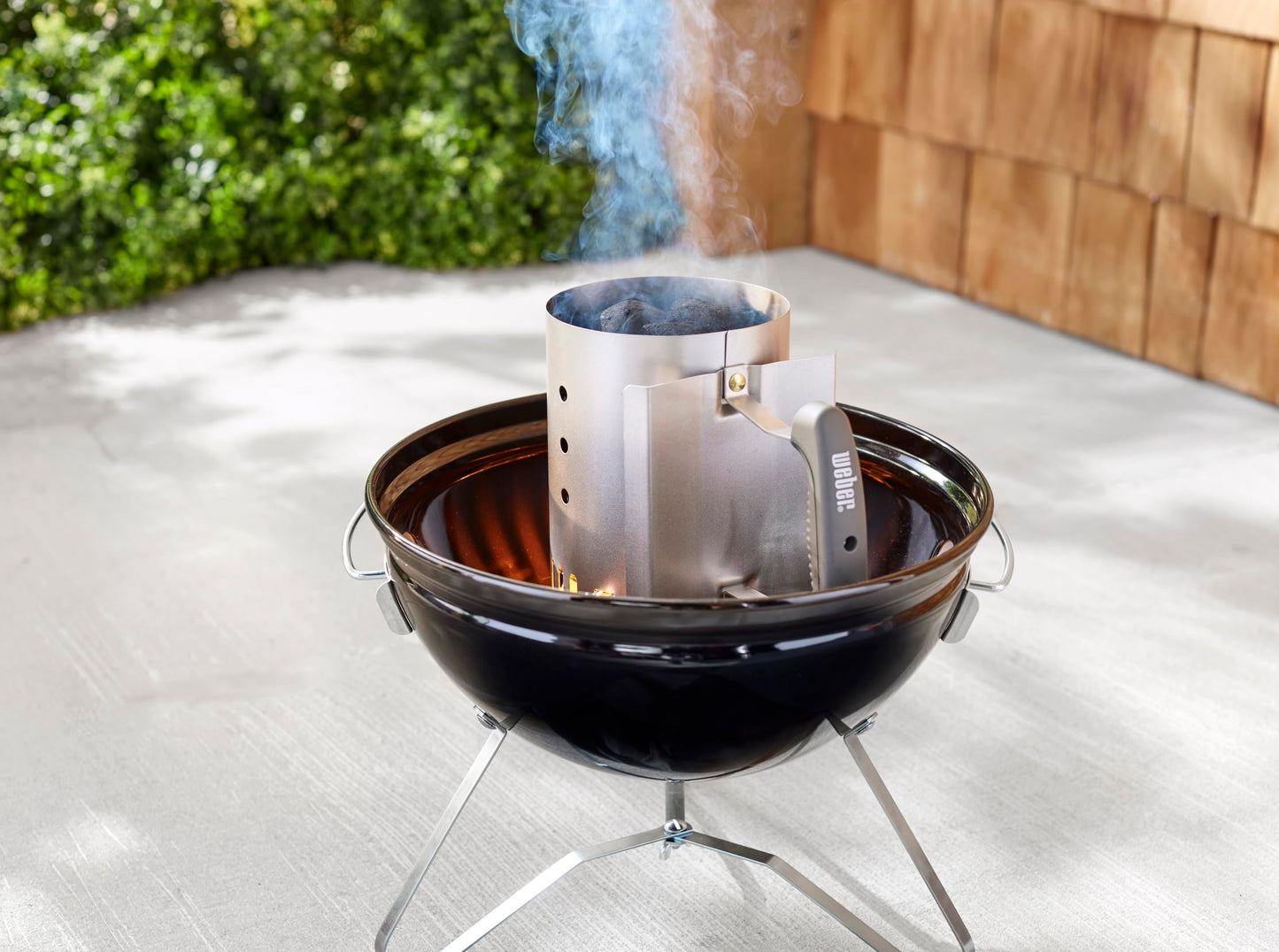 Weber Compact Rapidfire Chimney Starter, for Charcoal briquettes (7447)