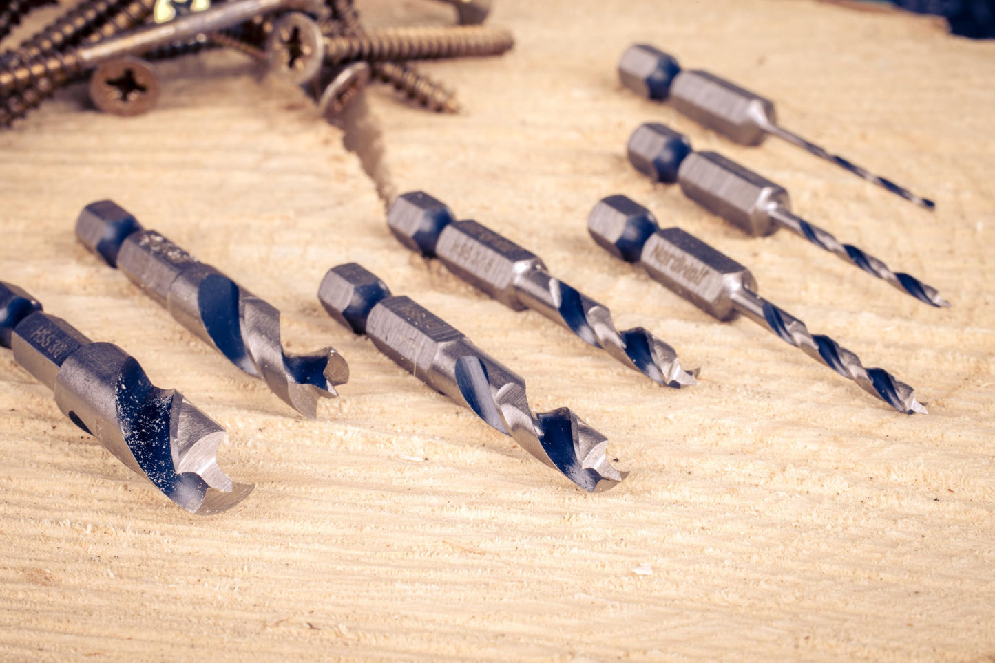 NordWolf 7-Piece HSS Brad Point Stubby Wood Drill Bit Set with 1/4" Hex Shank for Carpenter Woodworking, SAE Sizes 1/16"-3/32"-1/8"-3/16"-1/4"-5/16"-3/8"