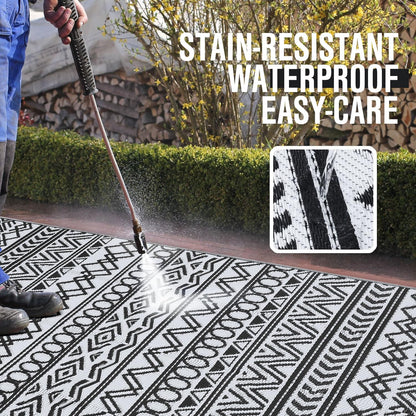 OLANLY Waterproof Outdoor Rug 4x6 ft, Reversible Plastic Patio Rug Outdoor Carpet, Geometric Pattern Large Outdoor Area Rug Deck Rugs for RV, Patio, Backyard, Picnic, Beach & Camping, Black and White